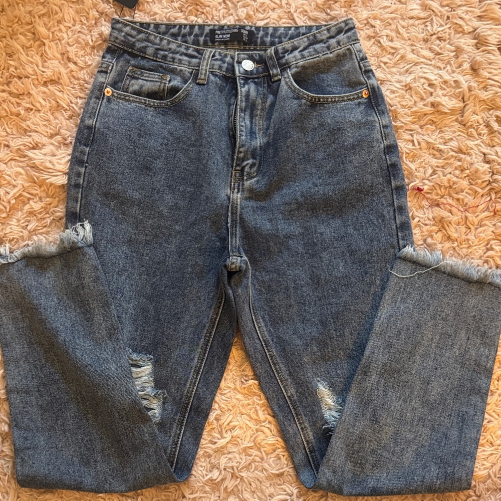 PrettyLittleThing Dark Blue High Rise Distressed Jeans